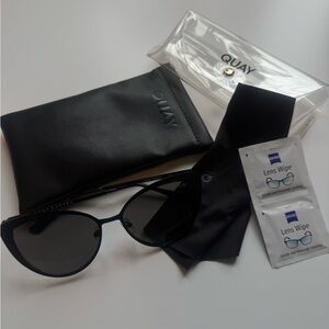 Quay SWEET DARLIN Black Cat-Eye Sunglasses